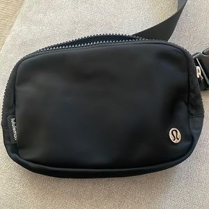 Lululemon belt bag
